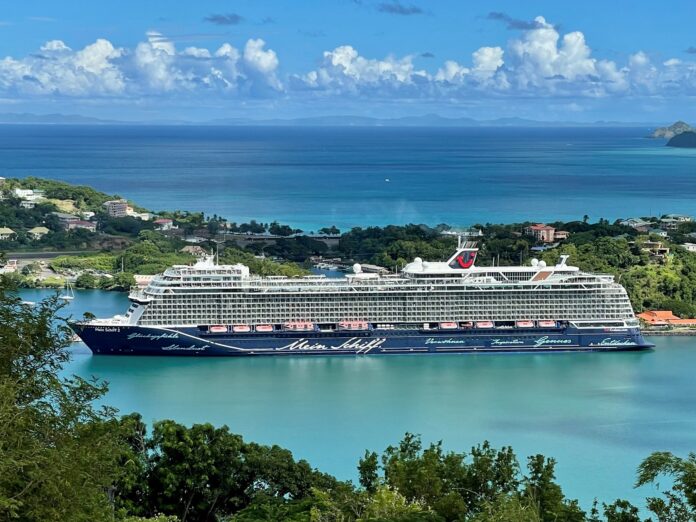 Tui Mein Schiff 5’ sailing to Hambantota Port